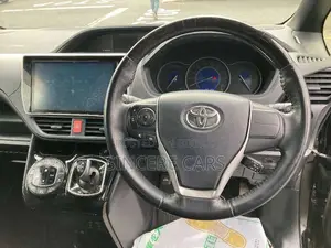 Toyota Noah SI WXB HYBRID 2021