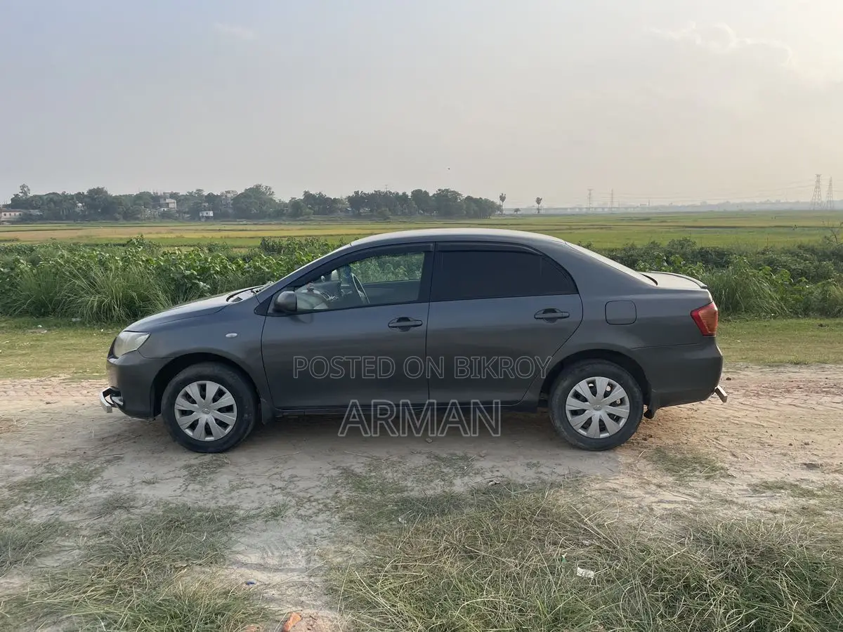Toyota Axio 2007
