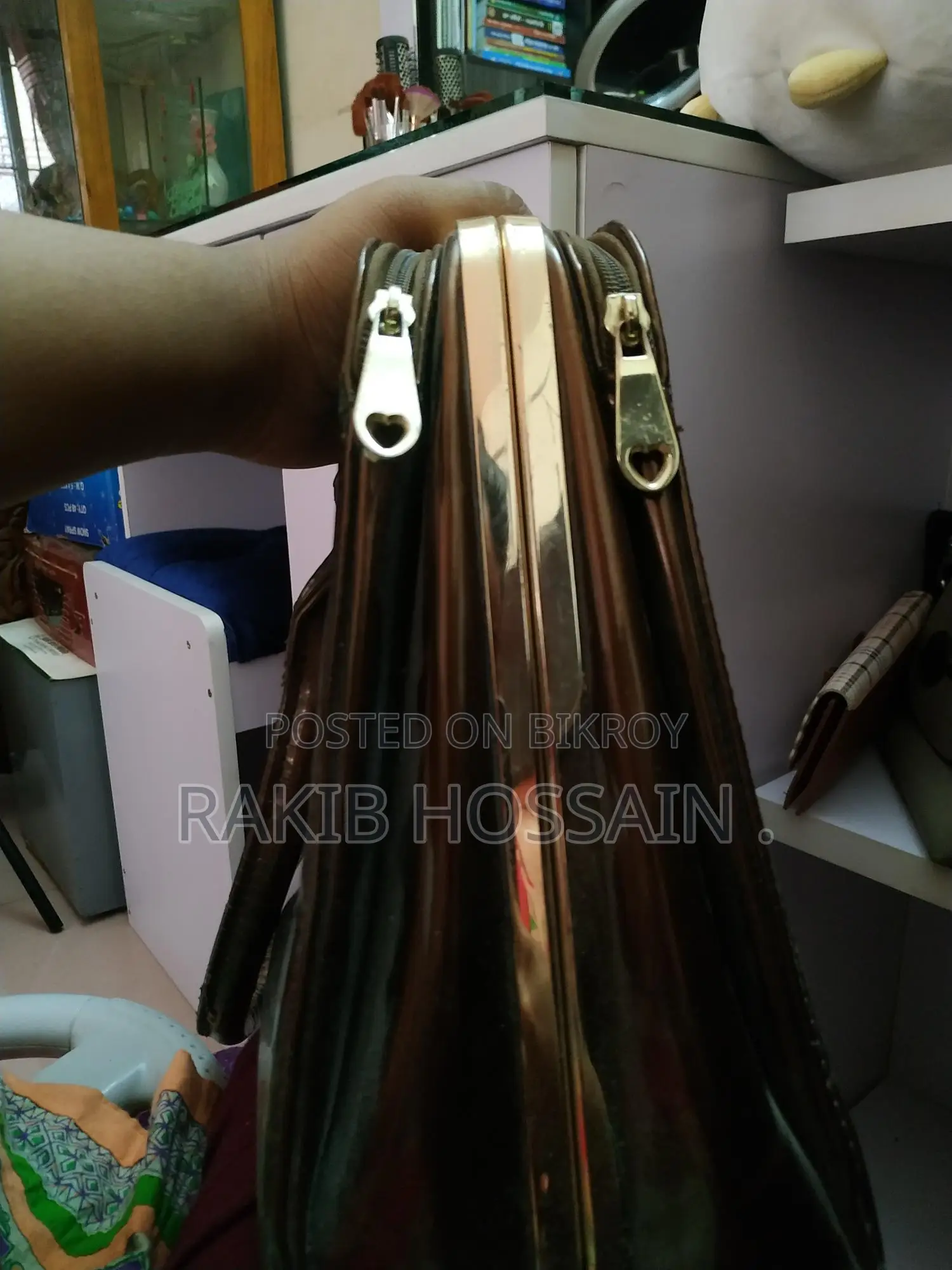 Premium Vanity Bag