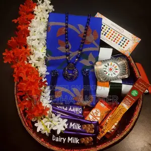ভ্যালেন্টাইন গিফট বক্স