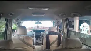 Toyota Noah X 2009