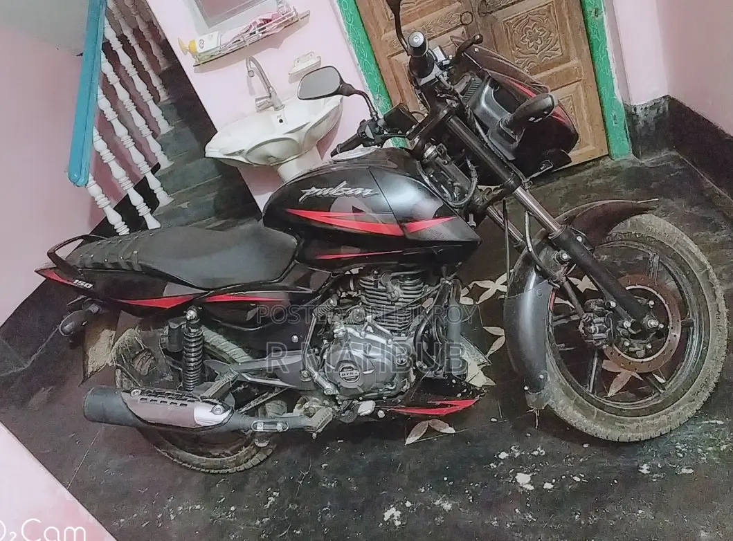 Bajaj Pulsar 150, 2022