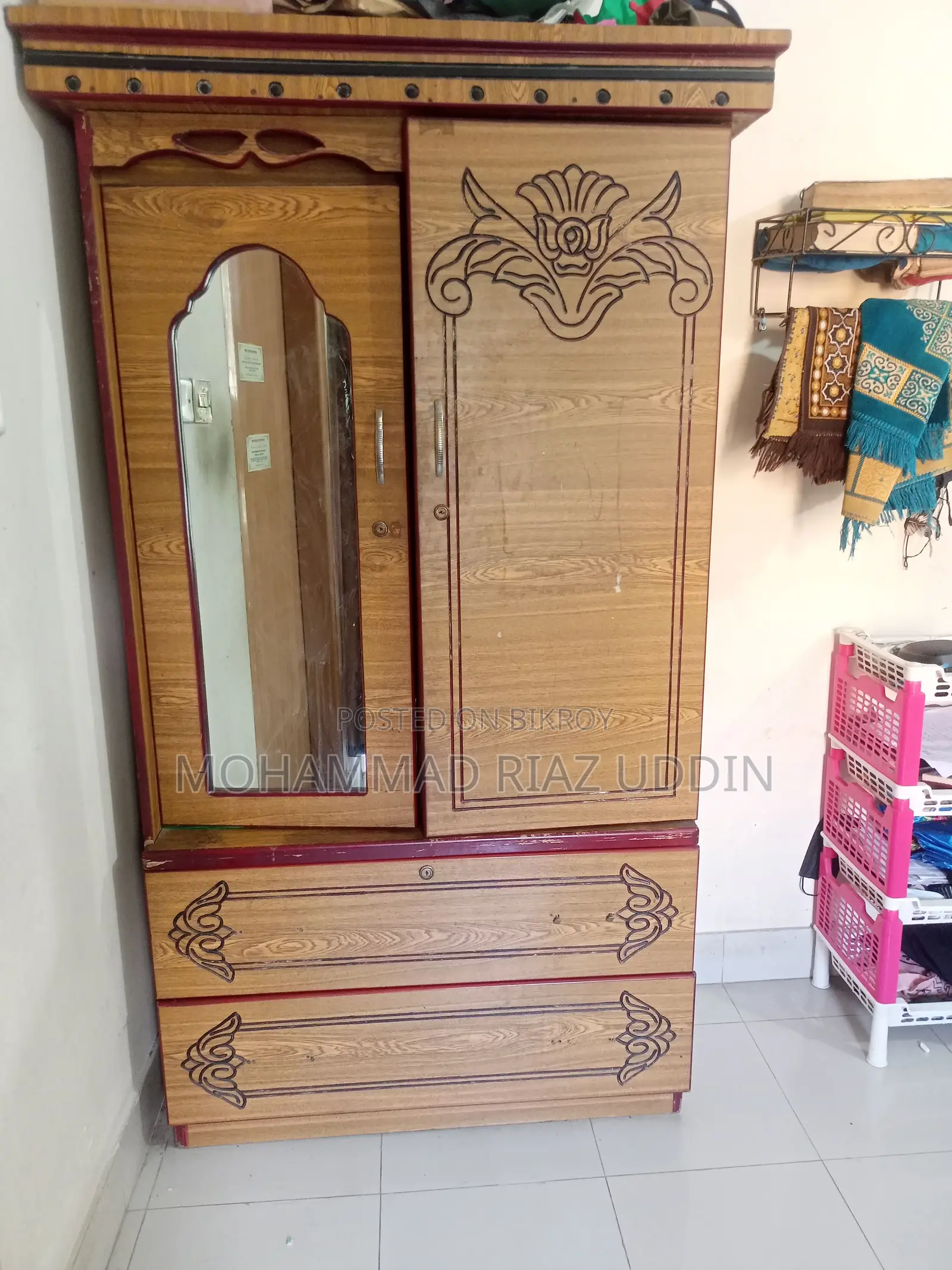 Fresh Melamine Wooden Almirah
