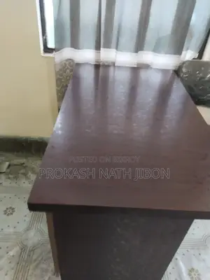 আমি কিছু অফিসের জিনিসপত্র বিক্রি করব