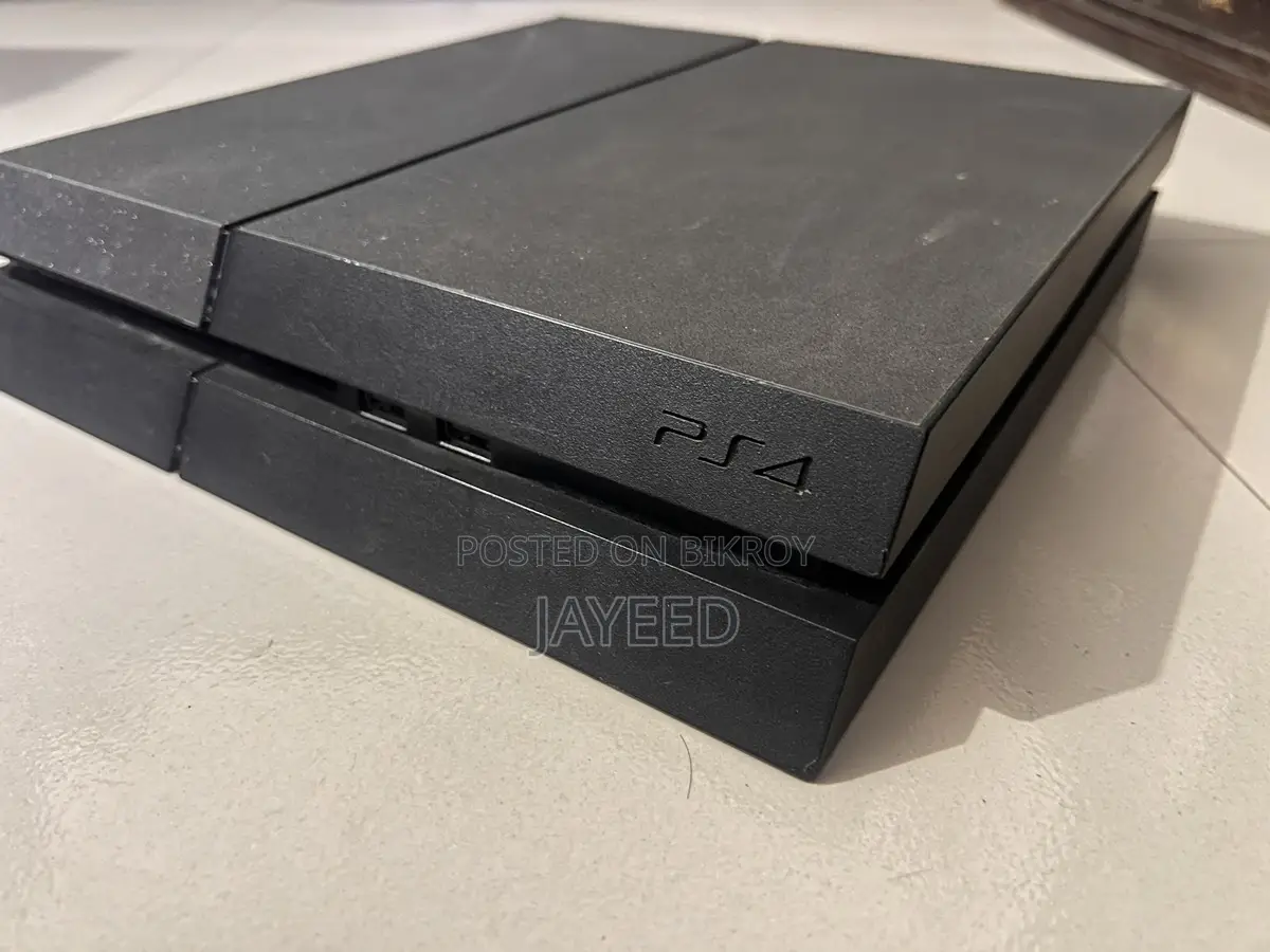 Ps4 Jailbreak Console For Sale (with 2 Controllers + 7 Games Loaded)
