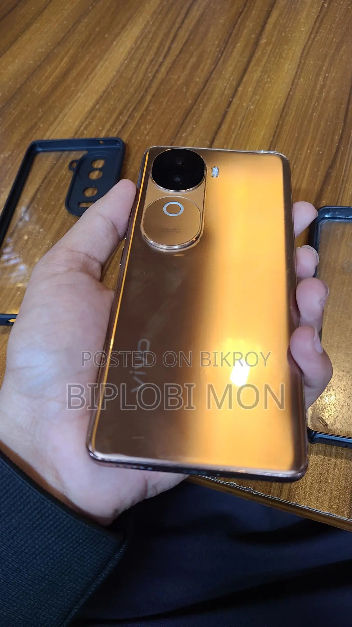 Vivo V40 ` (Used)