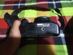 Canon 1300d Camera