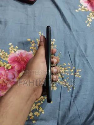 Vivo Y30 (Used)