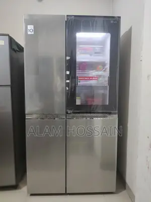 Lg Refrigerator, Almost Look Like New