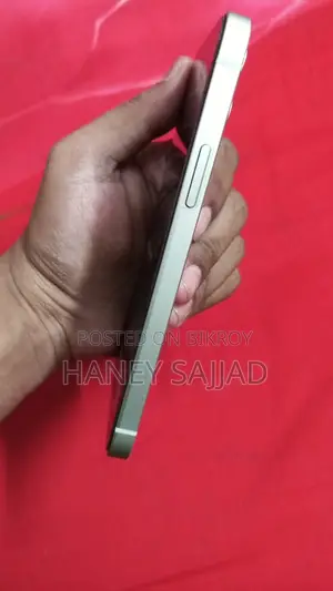 Apple iPhone 12 128gb (Used)