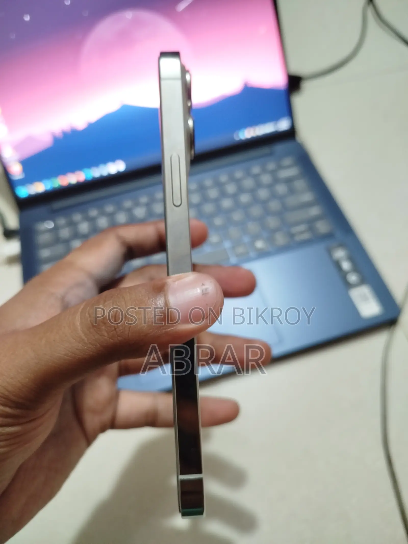 Apple iPhone 13 Pro Max . (Used)