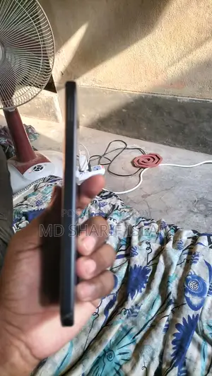 Vivo Y31 d 8+128gb (Used)