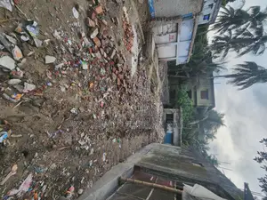 Land ready for market with 2 shops