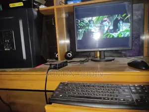 Desktop computer