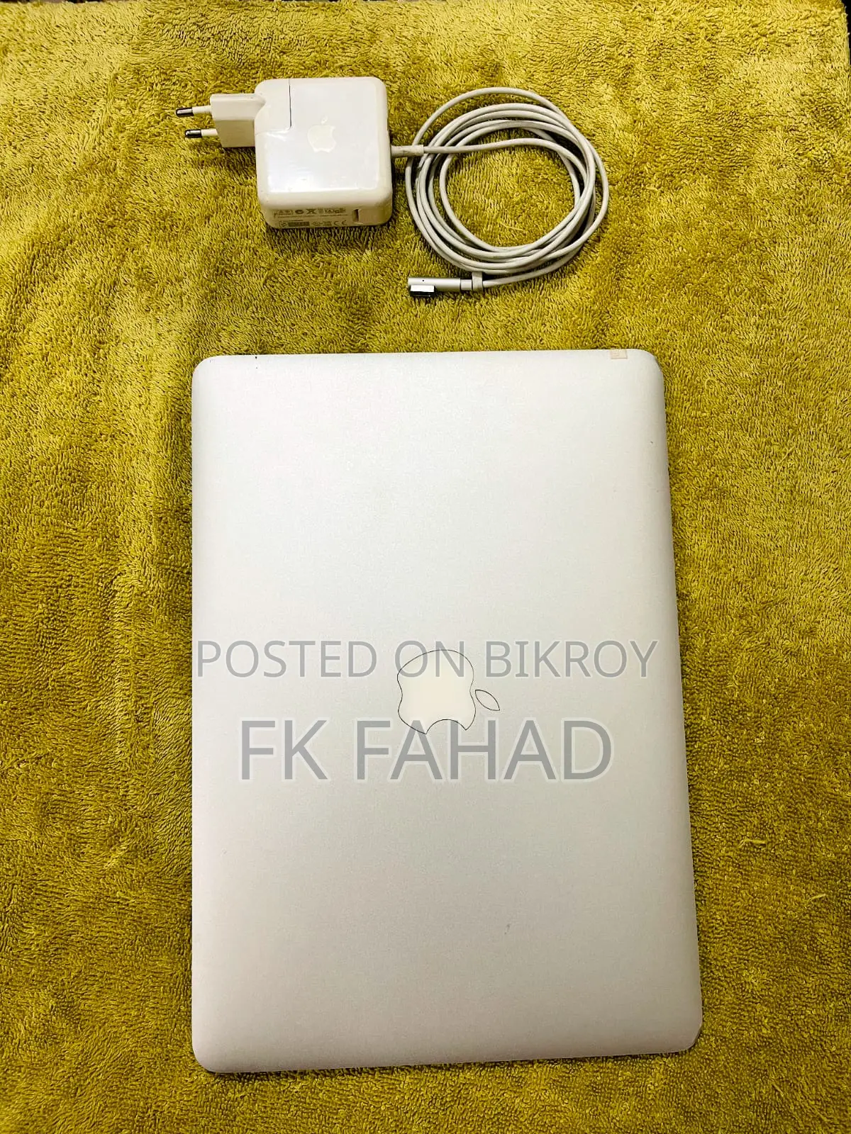 MacBook Air 13-inch (Mid 2011) for sale