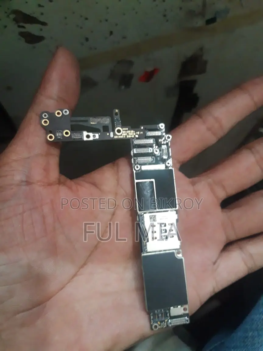 Apple iPhone 6 64GB Motherboard (Used)