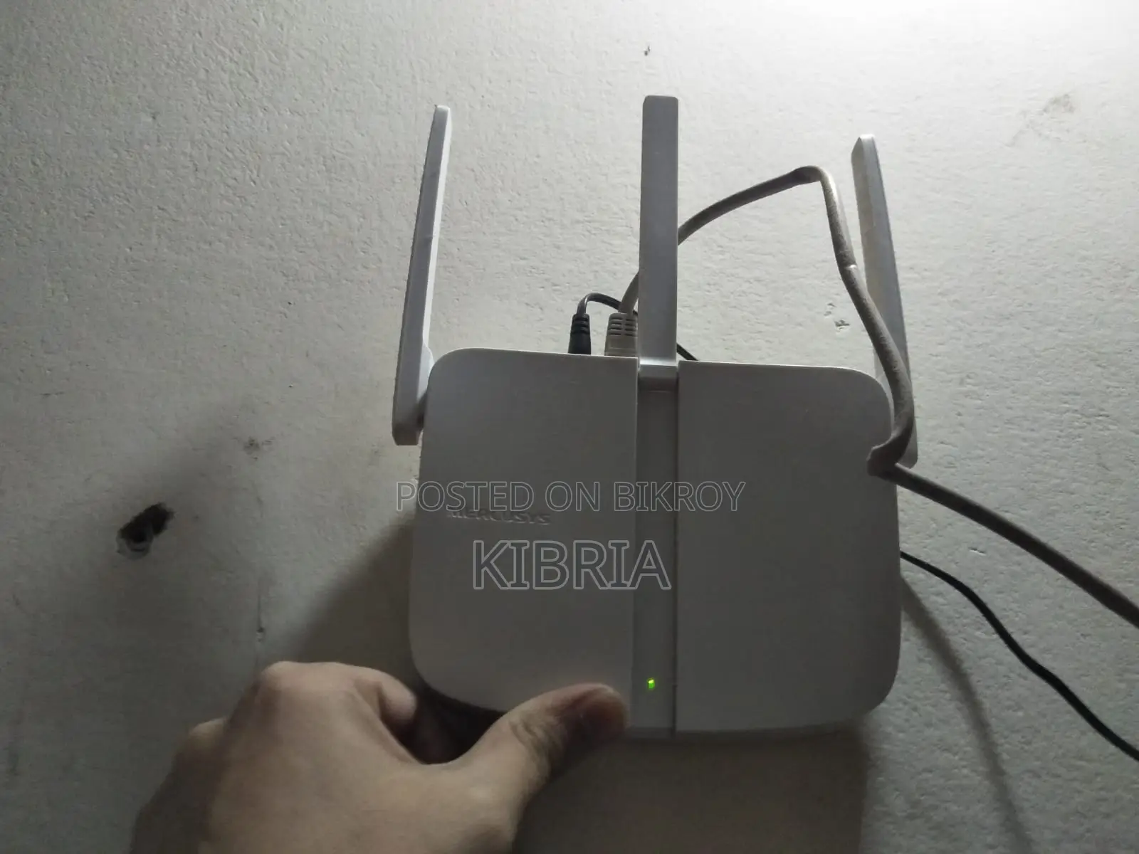 Mercusys 3 Antenna 300 Mbps High Speed Wi-Fi Router