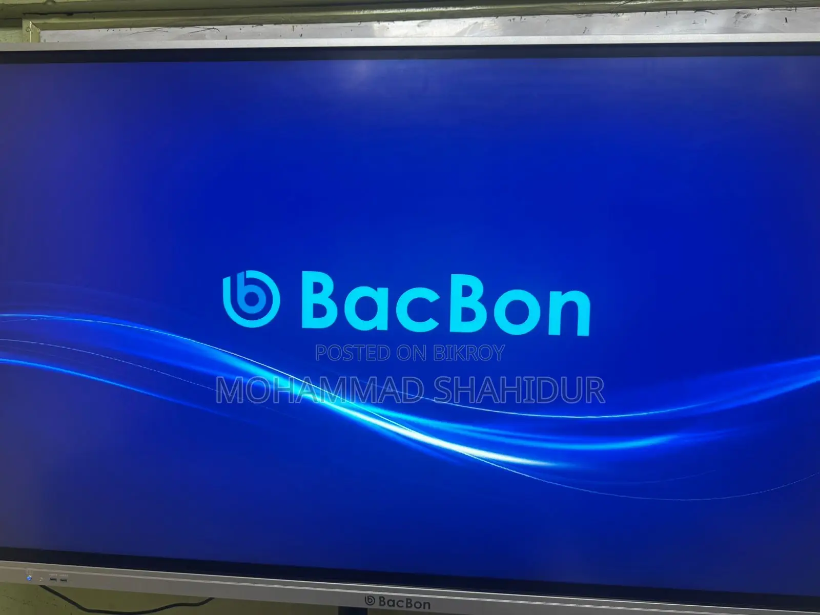 Bacbon 75" Interactive Smart Board Core I7, 16gb RAM