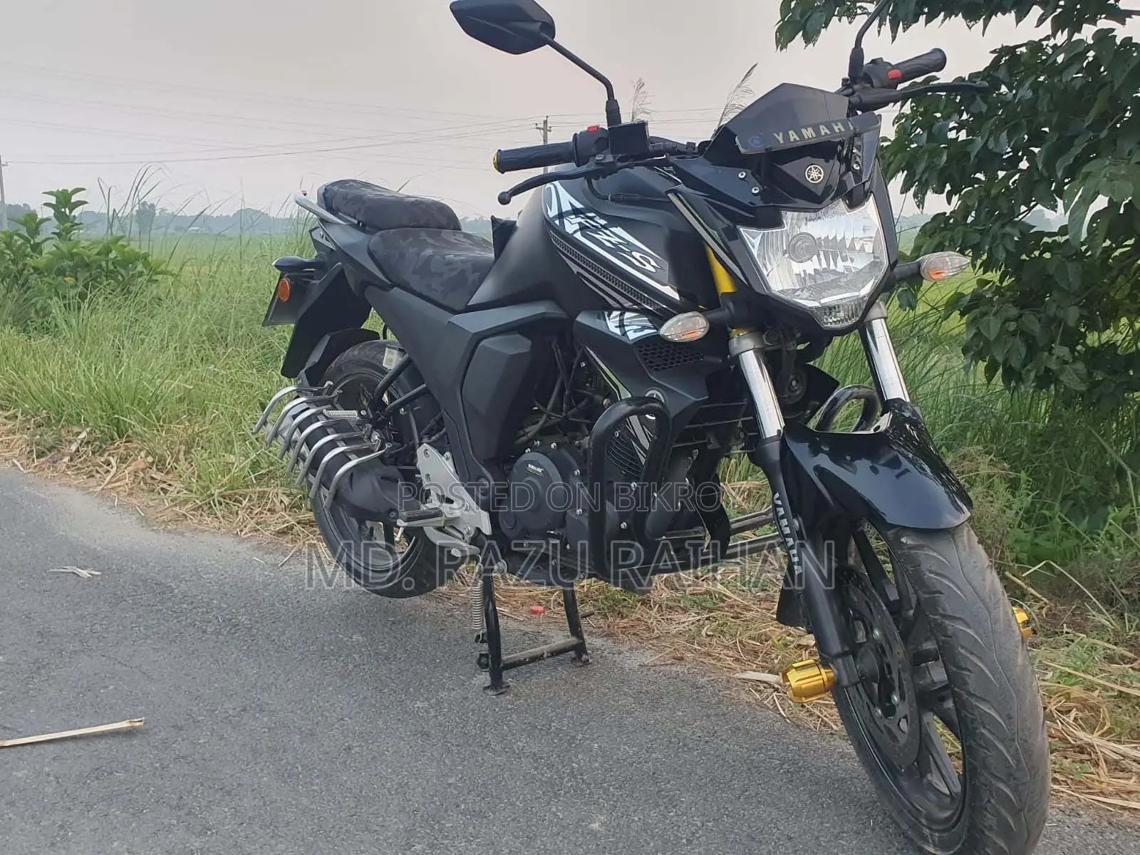 Yamaha FZs V2 Black Colour 2022