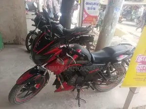 TVS APACHE RTR 150 2014