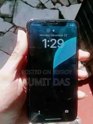 Apple iPhone XS (Used)