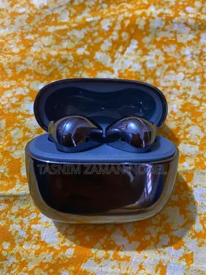 Rior Brand Air Buds
