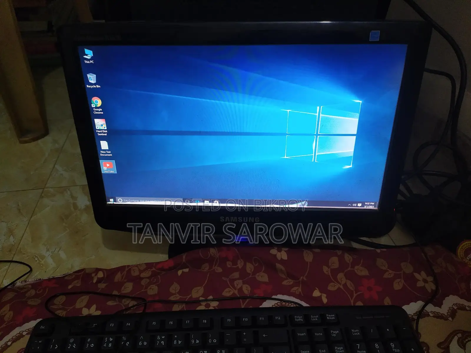 17" Samsung monitor