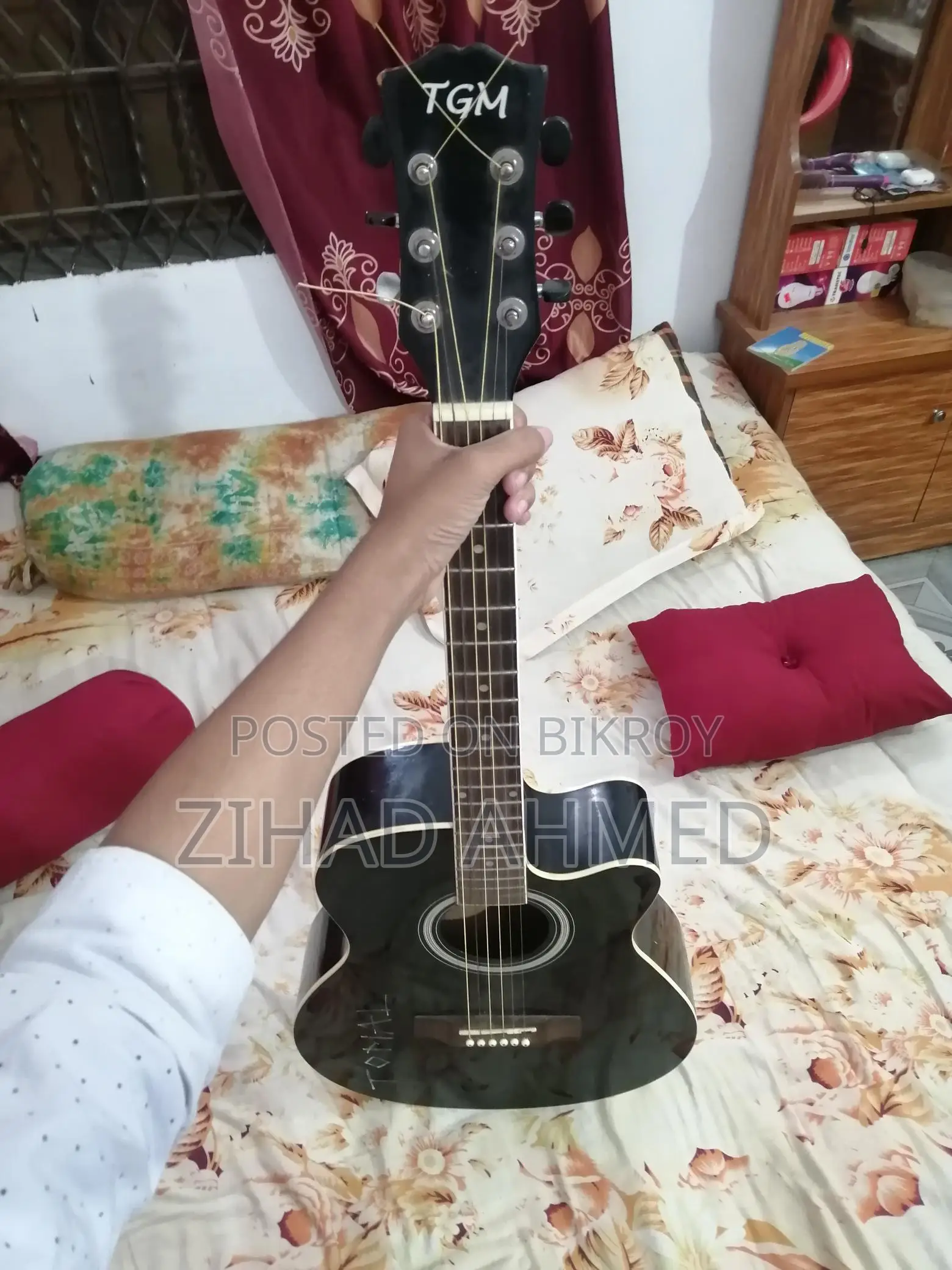 TGM guitar sale