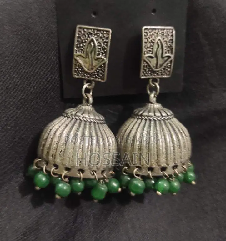 Ear ring sell