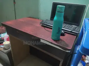 টেবিল বিক্রি হবে