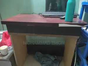 টেবিল বিক্রি হবে