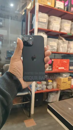 Apple iPhone 15 Singapore varient (Used)