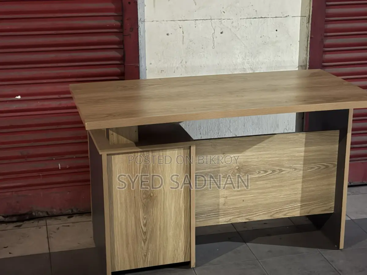 Office Boss Table for Sale
