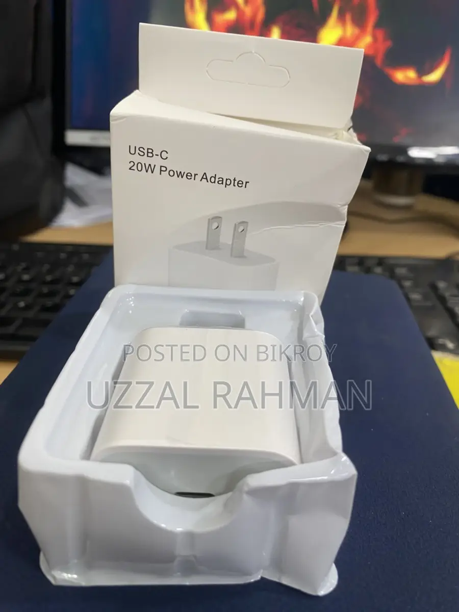 আইফোন ২০ ওয়াট ফাস্ট অ্যাডাপ্টার এবং টাইপ সি কেবল