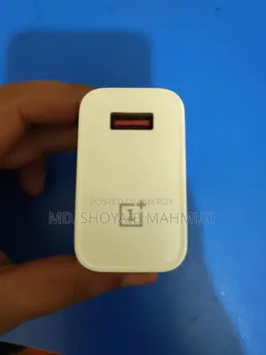 Oneplus 30 Watt Super Fast Warp Charger Adopter
