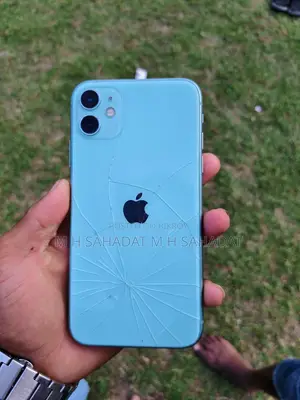 Apple iPhone 11 full fresh (Used)