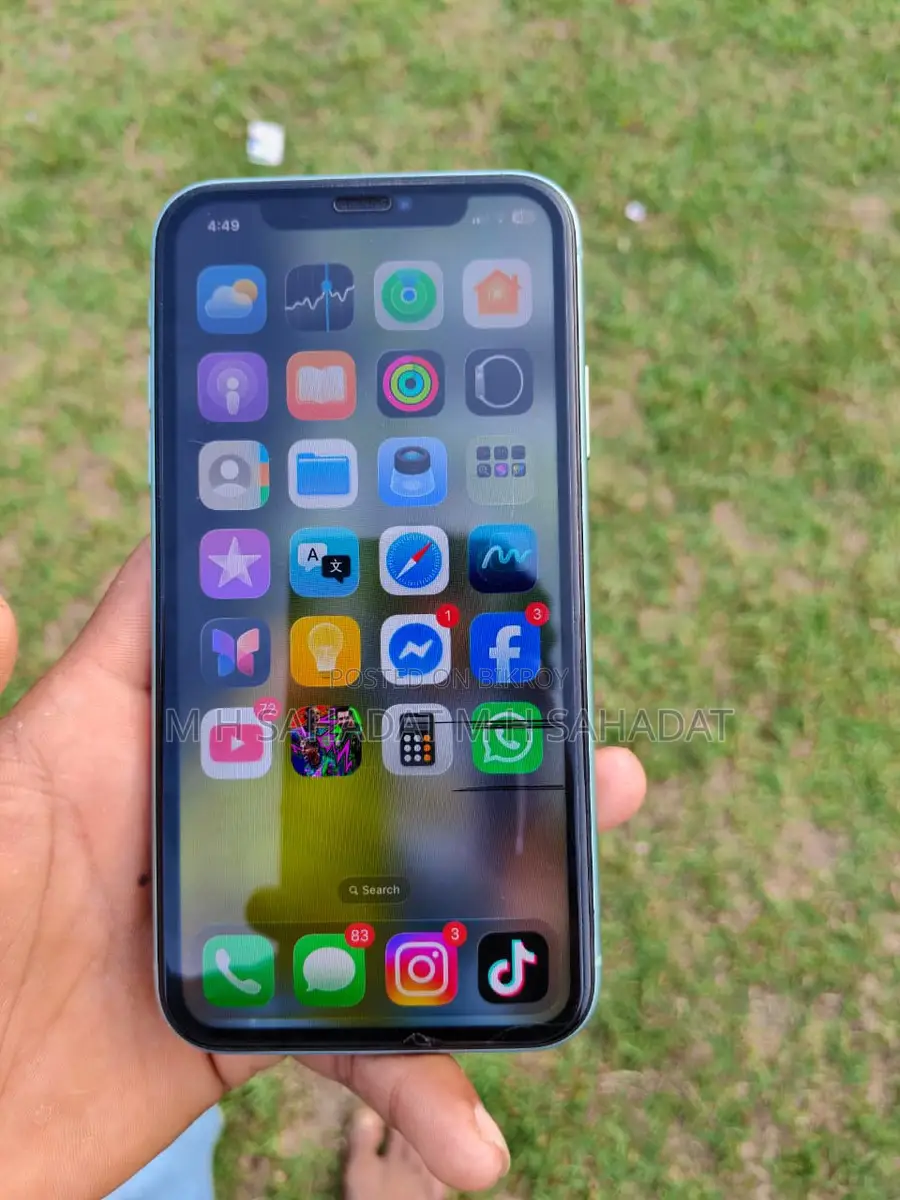 Apple iPhone 11 full fresh (Used)