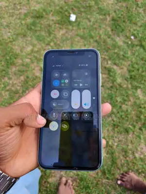 Apple iPhone 11 full fresh (Used)