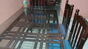 অরিজিনাল সেগুন কাঠের ছয়টি চেয়ারসহ ডাইনিং সেট