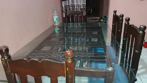 অরিজিনাল সেগুন কাঠের ছয়টি চেয়ারসহ ডাইনিং সেট