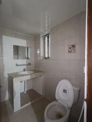 Exclusive 1850 SFT Office Rent at Gulshan-2