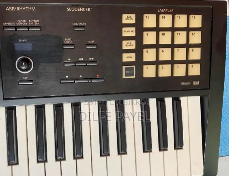 Keyboard Roland FA-06