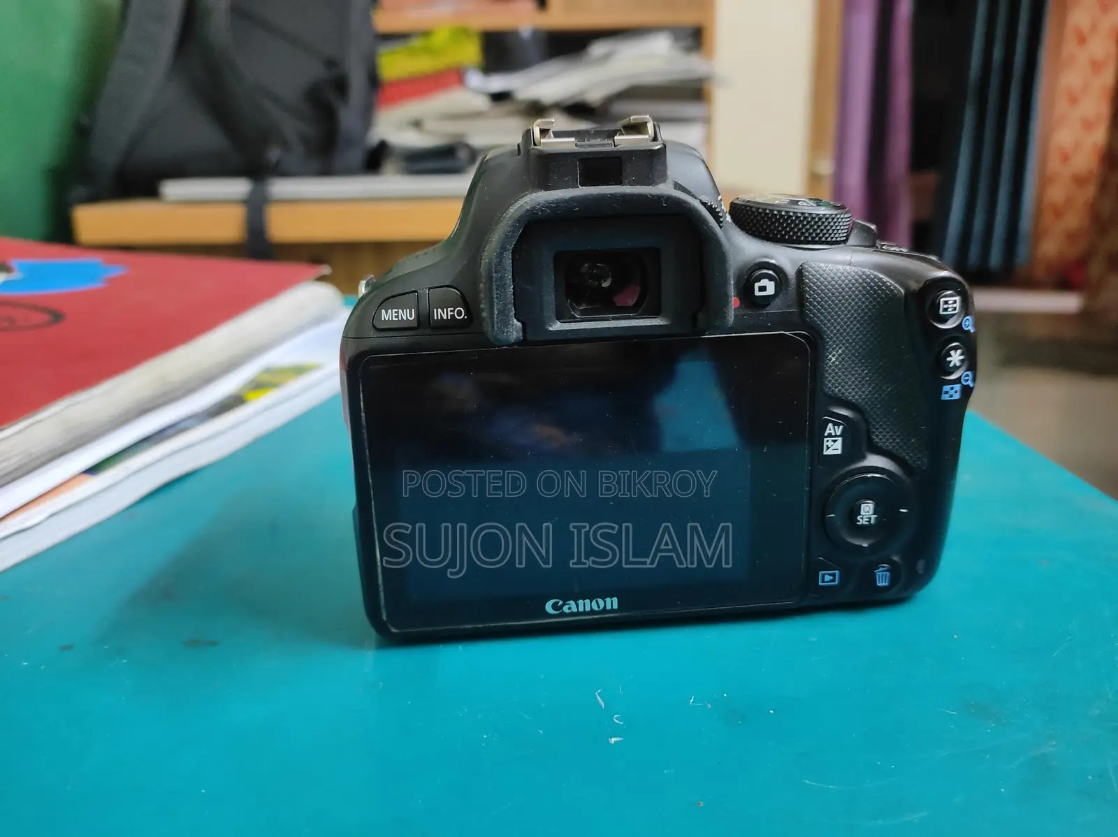 Selling Canon 100d