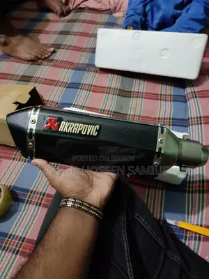 Akraphovic Hexa Exhaust