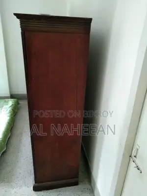 ৬ দরজাবিশিষ্ট অটোবি আলমারি