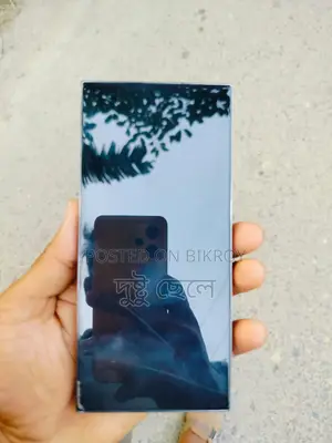 Samsung Galaxy S22 Ultra (Used)