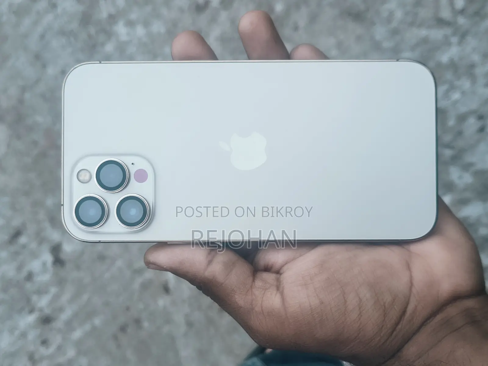 Apple iPhone 12 Pro Max (Used)