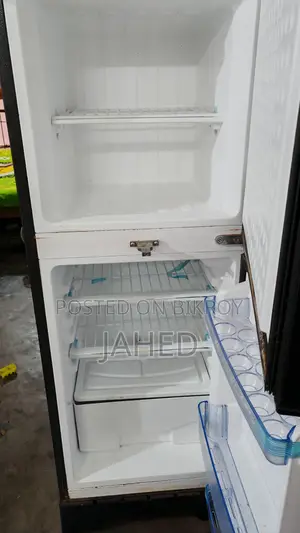 Marcel fridge 160 litter new condition 8mas use