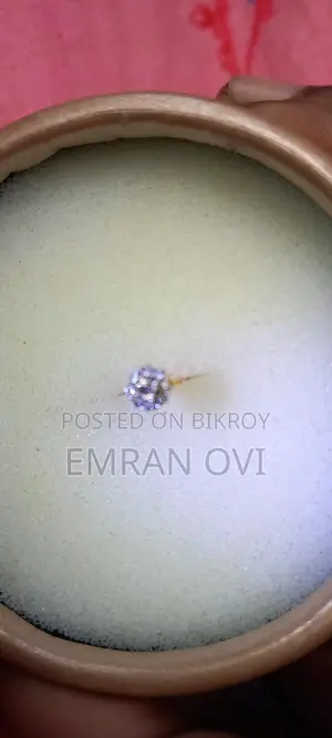 Diamond nose pin