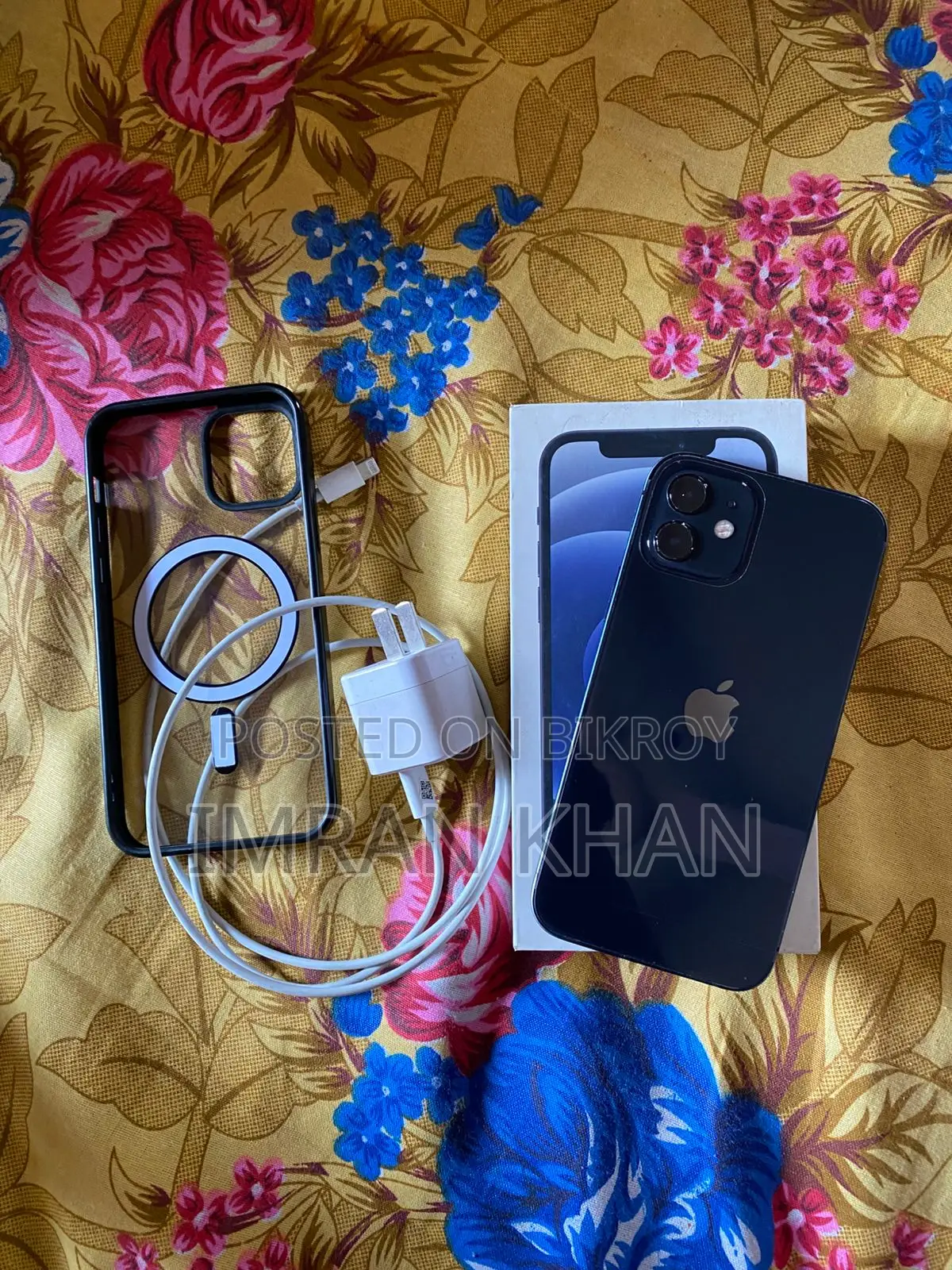 Apple iPhone 12 (Used)